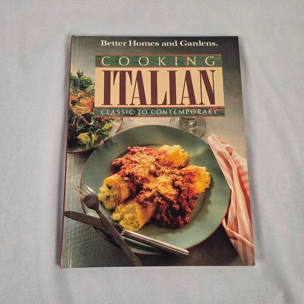 2 Better Homes & Gardens Cookbooks